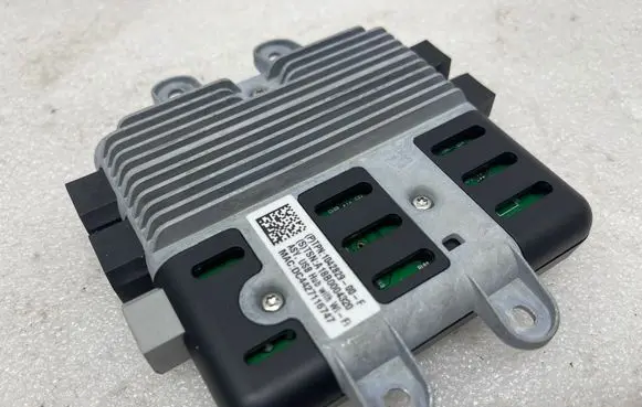 Tesla Model X Other devices 104282900F DC4427116747 A18B0004320