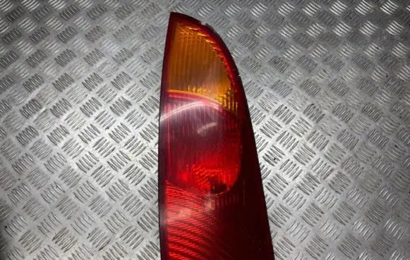 Ford Focus Rear/tail lights Xs4113405