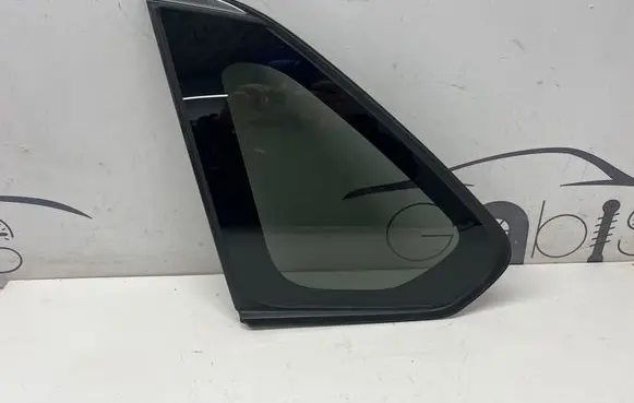 Toyota RAV 4 (XA50) Rear side window 43R005844