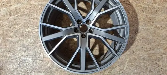 Audi Q7 4M R22 alloy rim 4M0601025AG 5017K88