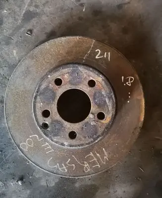 Mercedes-Benz E W211 Front brake disc