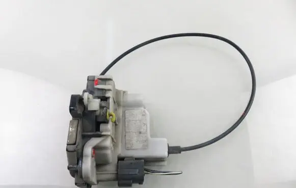 Fiat Panda II Front door lock 46810999