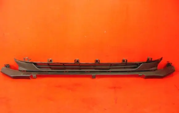 Peugeot 208 Front bumper lower grill 9810516180