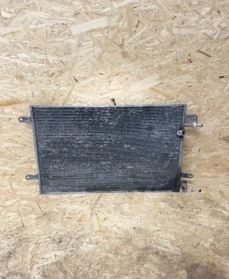 Audi A6 S6 C6 4F Coolant radiator 8k0121251h