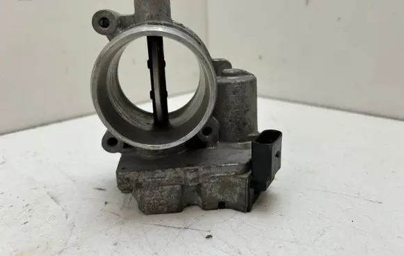 Audi A5 8T 8F Throttle valve A2C30247400