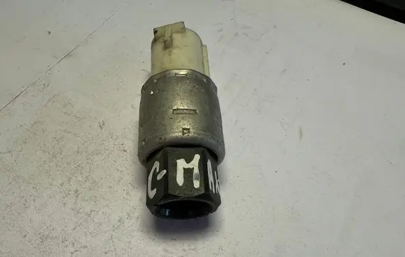Ford C-MAX I Air conditioning (A/C) pressure sensor 95BW19E561AA