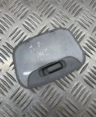 Mitsubishi Pajero Sport I Rear seat light MR190205