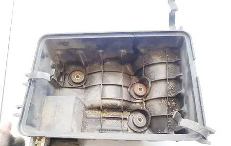 KIA Cerato Air filter box 281122F500