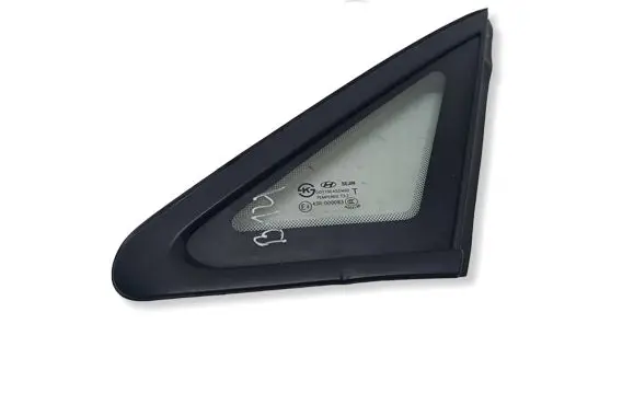 Hyundai i30 Rear side window DOT736AS2M32 43R000083
