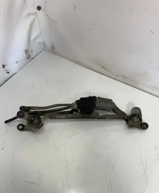Mazda 5 Front wiper linkage and motor 1593000602