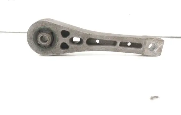 Volkswagen Golf V Engine mount bracket 1K0199855