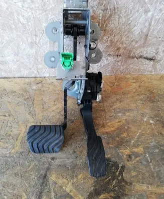 Renault Scenic IV - Grand scenic IV Pedal assembly 465011585R