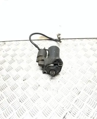 Volkswagen Golf IV Starter motor 0001121006