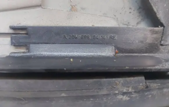 Mercedes-Benz CLK A208 C208 Fender trim (molding) A2086980414