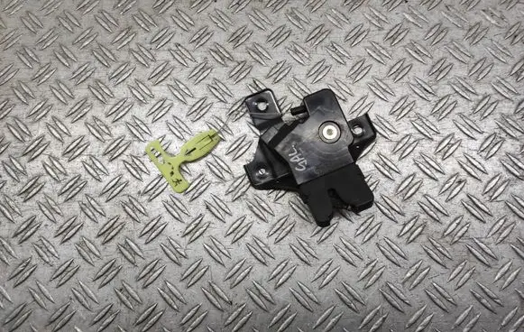 Ford Focus Tailgate/trunk/boot lock/catch/latch EJ7VA