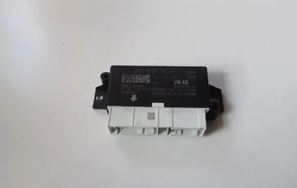 Audi A3 S3 8V Parking PDC control unit/module 5Q0919283F