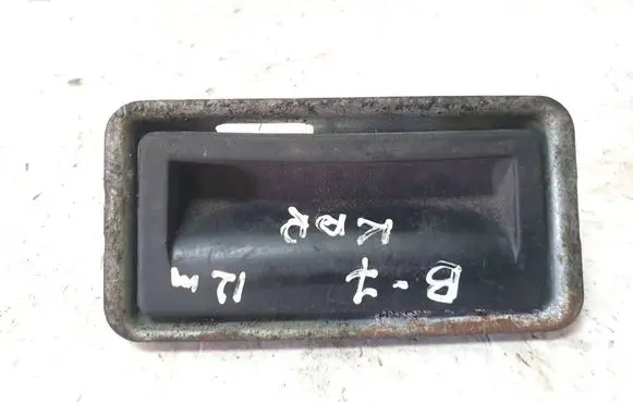 Volkswagen PASSAT B7 Tailgate opening switch 1T0827229A