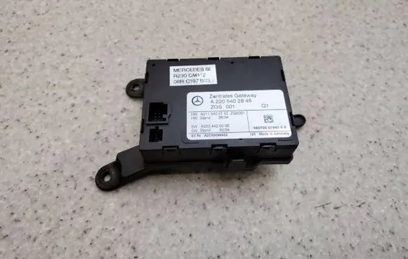 Mercedes-Benz SL R230 Other control units/modules A2205402845