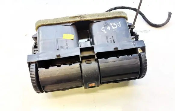 Opel Astra G Dash center air vent grill 90560344