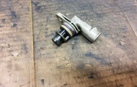 Opel Corsa D Crankshaft position sensor 55201874
