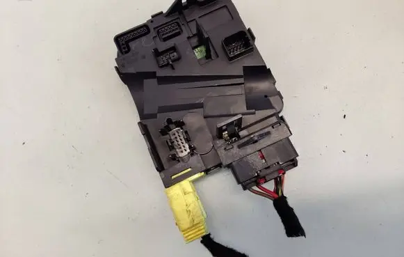 Audi A3 S3 8P Steering angle sensor 8P0953549A 05113625 01020042760075