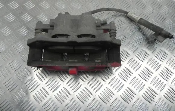 Ford Mustang VI Front brake caliper 2B3022B294