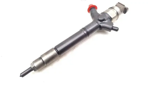Toyota RAV 4 (XA30) Fuel injector 236700R020