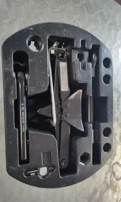 Renault Captur Tool set 995040911R