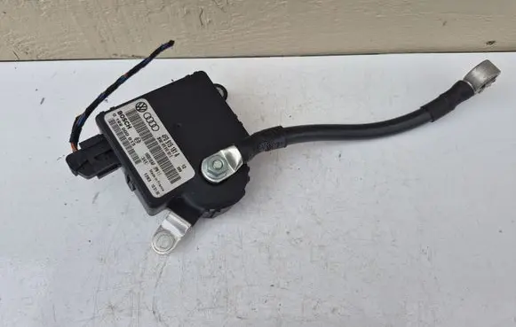 Audi A6 S6 C6 4F Power management control unit 4F0915181A 4F0910181E