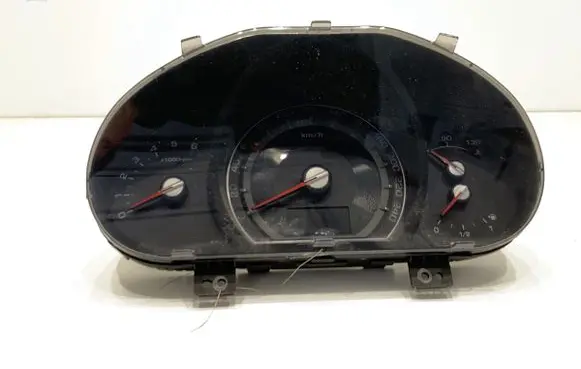 KIA Sportage Speedometer (instrument cluster) 940033U175