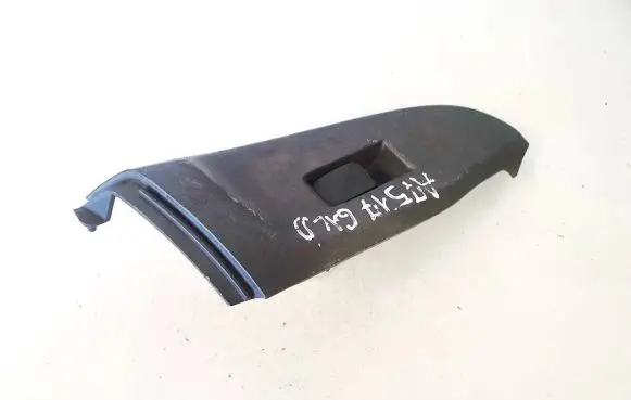 Nissan Almera N16 Electric window control switch 82960bm700