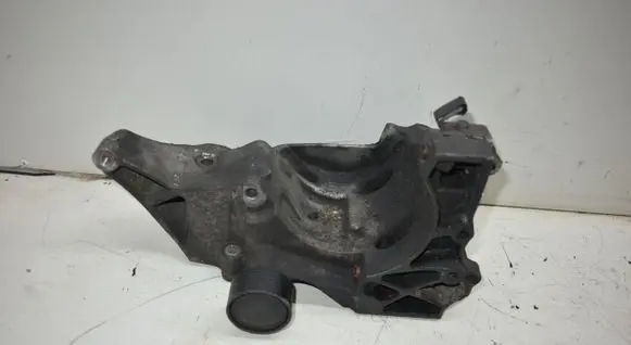 BMW X5M E70 Generator/alternator bracket 7802639