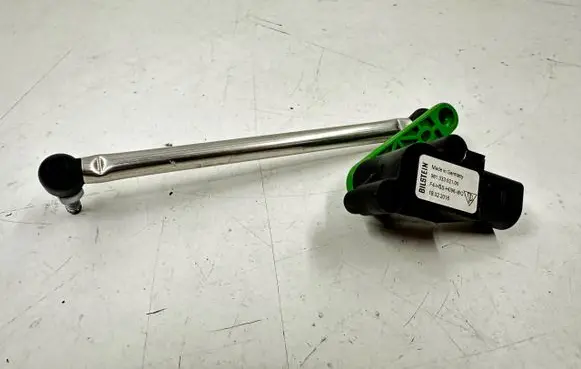 Porsche 911 992 Headlight/headlamp level sensor 98133302100