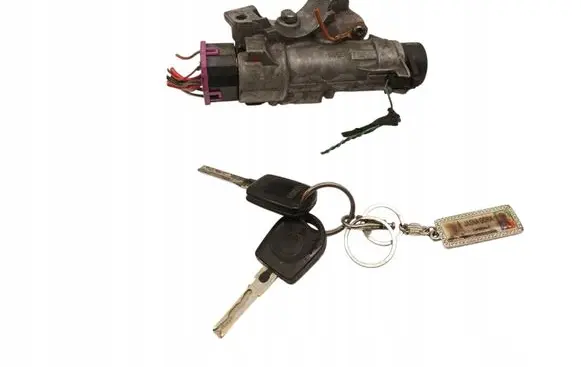 Audi A4 S4 B5 8D Ignition lock 4B0905851C
