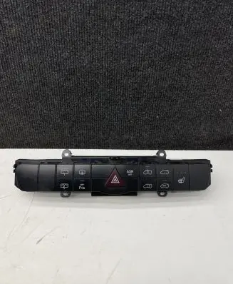 Mercedes-Benz Vito Viano W639 Hazard light switch A6398701810 A6398700810 A6394420023