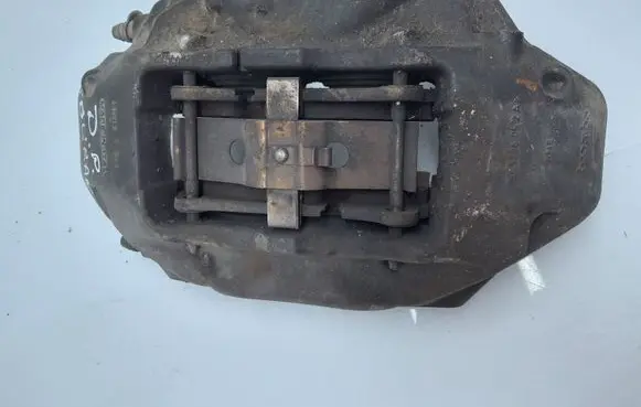 Volkswagen Touareg II Front brake caliper 209286062A