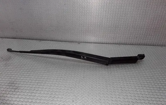 Windshield/front glass wiper blade