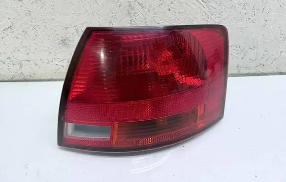 Audi A4 S4 B7 8E 8H Rear/tail lights 8E9945096E
