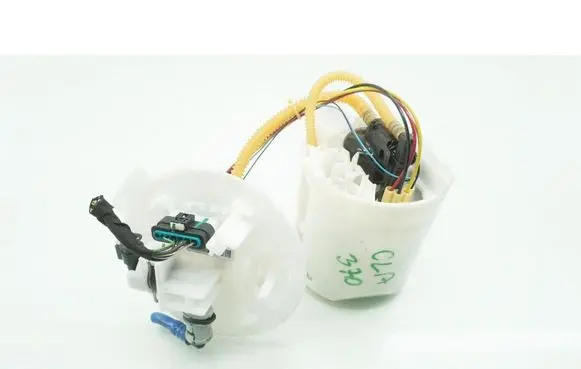 Mercedes-Benz CLA C118 X118 In-tank fuel pump A2474703200