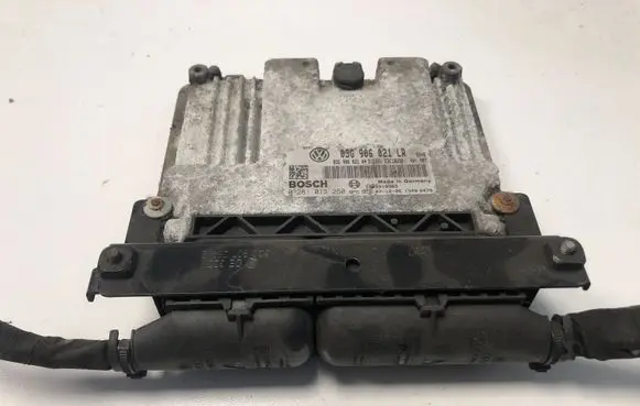 Volkswagen PASSAT B6 Engine control unit/module 03G906021LR