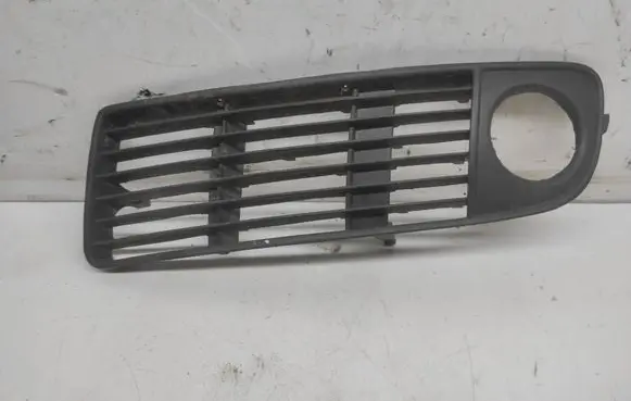 Audi A6 S6 C5 4B Front bumper lower grill AD99013