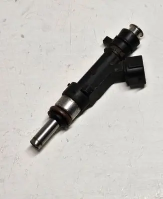 Audi A6 S6 C6 4F Fuel injector 06E133551 0280158053 1102051747