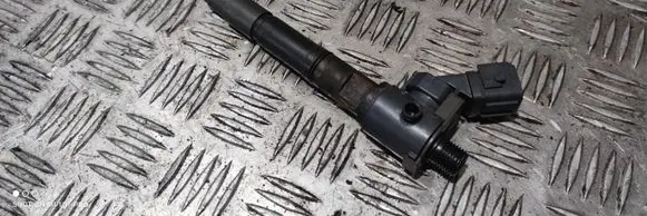 Volvo XC60 Fuel injector 018001B15046