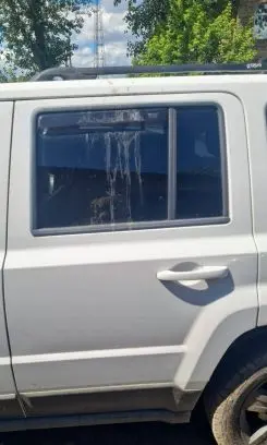 Jeep Patriot Rear door