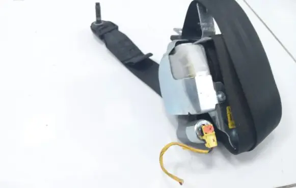Hyundai i40 Front seatbelt PSD9000062