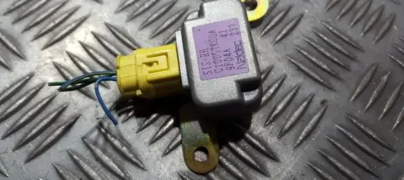 Mazda Premacy Airbag deployment crash/impact sensor C10057KC0A 9F04A