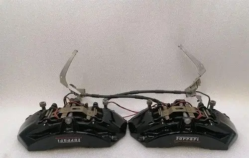 Ferrari FF Front Brake Caliper Pad/Carrier