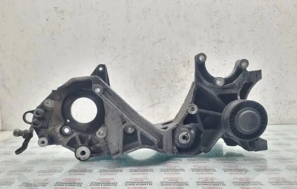 Audi A4 S4 B8 8K Generator/alternator bracket 03L903139H