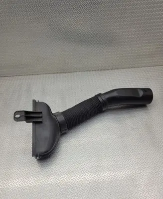 Opel Mokka B Air intake hose/pipe 9833418380