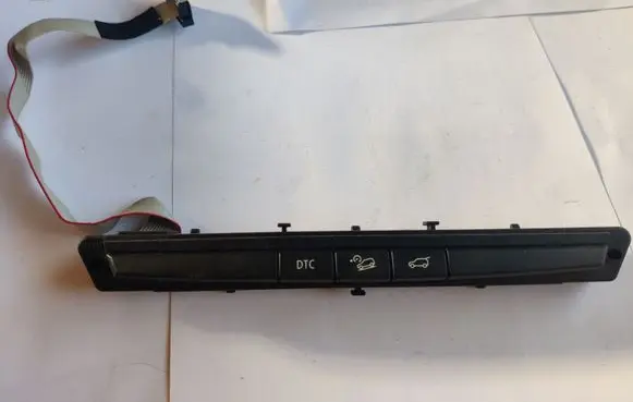 Traction control (ASR) switch